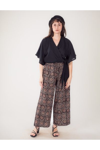 Women's Bottoms | Trousers, Shorts & Skirts | Anazvara