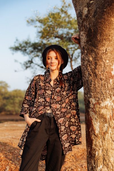 Amara Oversized Shirt | Black Lotus