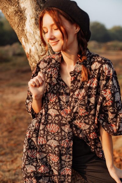 Amara Oversized Shirt | Black Lotus